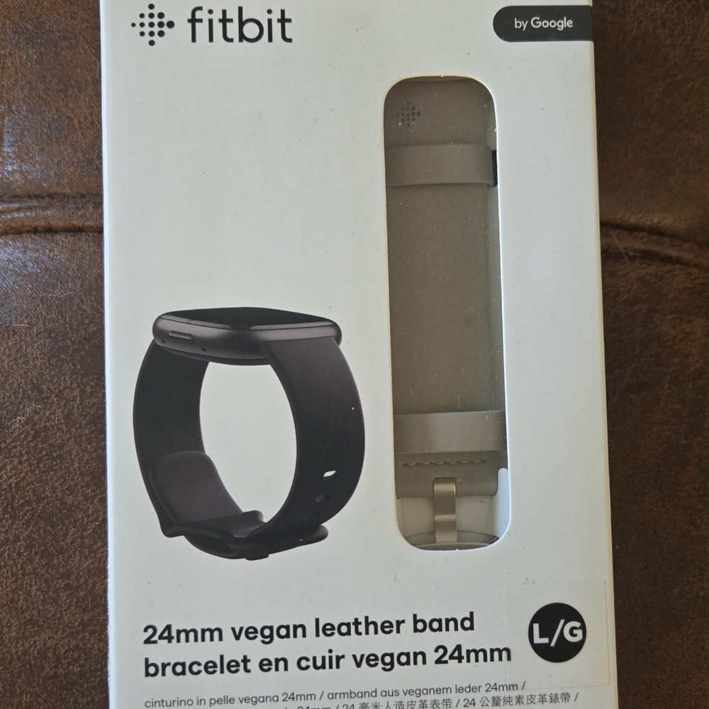 Fitbit Band Vegan Leather Sand Dollar
